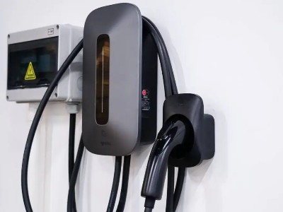 聚力高溫密封膠，用于充電樁生產，有效解決漏電問題