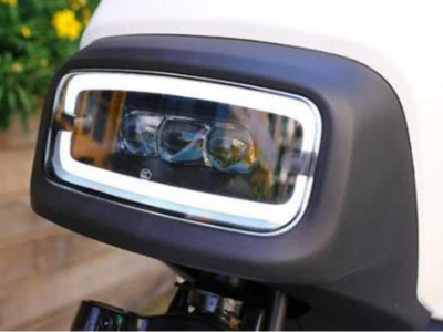 電動車LED燈密封膠:聚厲耐高溫環氧膠的應用