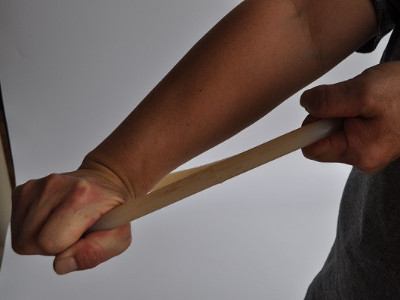 哪種膠水可以粘硅膠？聚力硅膠專用快干膠水粘硅膠效果就很好！